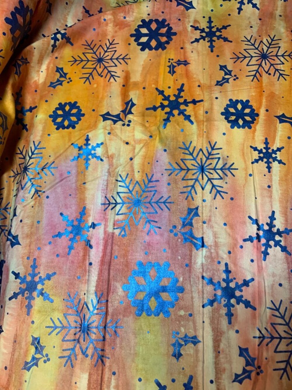1/2 yard x 45" Batik Cotton Fabric Winter Blue Snowflakes Holly Design Quilting